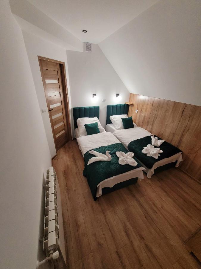 Urocza Kryjowka Ze Spa Lesko Exteriér fotografie
